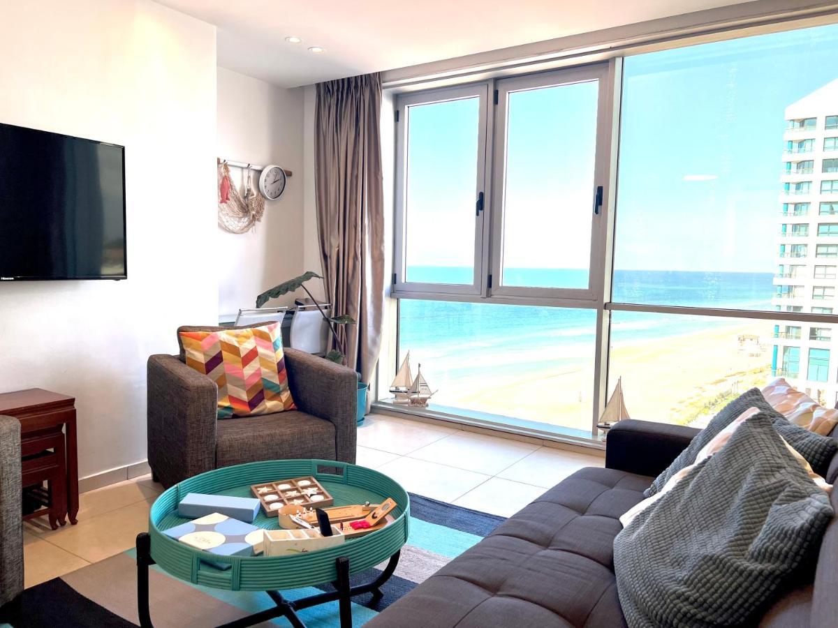 Beach Apartment- Breathtaking Views With Bomb Shelter Herzelia Zewnętrze zdjęcie